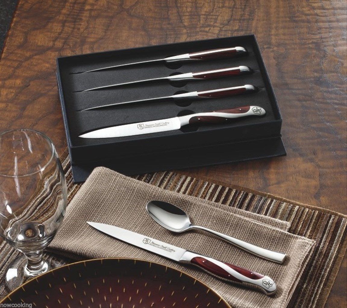 It's the last day to get the Knife of the Month! buff.ly/2Y9My3t