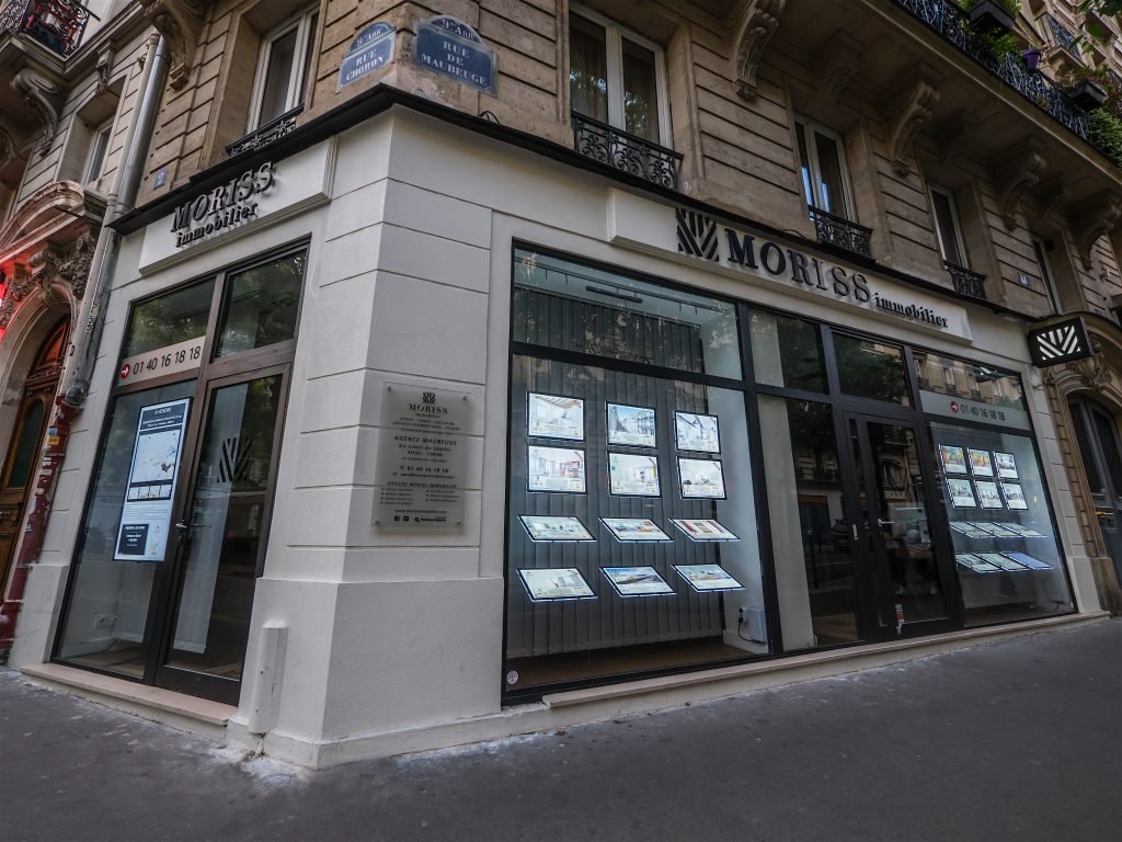 VitrineMediaMX's tweet image. Pionera y líder mundial en la producción de Displays LED &amp;amp; Displays LCD para uso profesional. Te ayudamos a aumentar la visibilidad de tu marca y a mejorar el tráfico de tu tienda. #displayLed #publicidad #atraemasclientes #vendemas #negocios #inmobiliarias #mexico