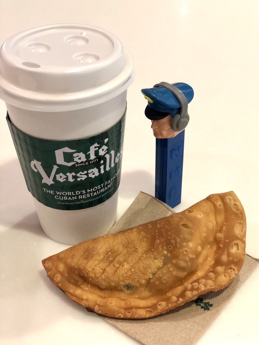 PilotPez's tweet photo. Cuban Empanadas and a Grande Cafe Con Leche... perfect start to a new day of aviating, starting in Miami! https://t.co/oIvBnZnNu4