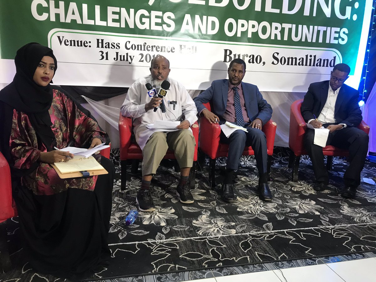SOYDAVO1's tweet photo. Prof Ismail Arale is on the stage sharing his experience and lesson learnt from the reconciliation conference in 1990s. #PeaceEvent https://t.co/2cj0B1N7Ua