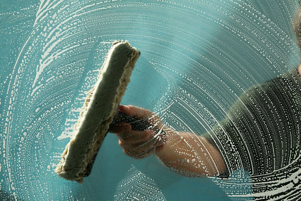 ElevationDesCo's tweet photo. The rain can't do all the work for you... but we can! Elevation can help you get your commercial property sparkling with window washing services that leave a lasting impression. ✨ https://t.co/lEhQBxUYXp