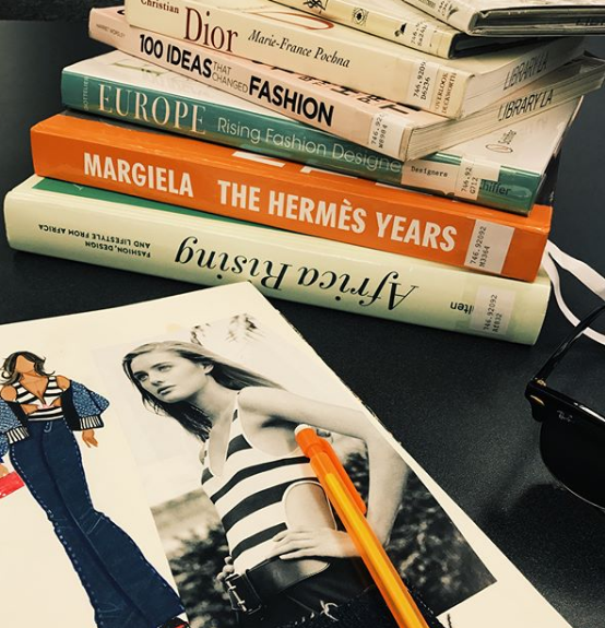 FIDM_Library's tweet image. Some light midweek reading… #FIDMLife #FIDMReads