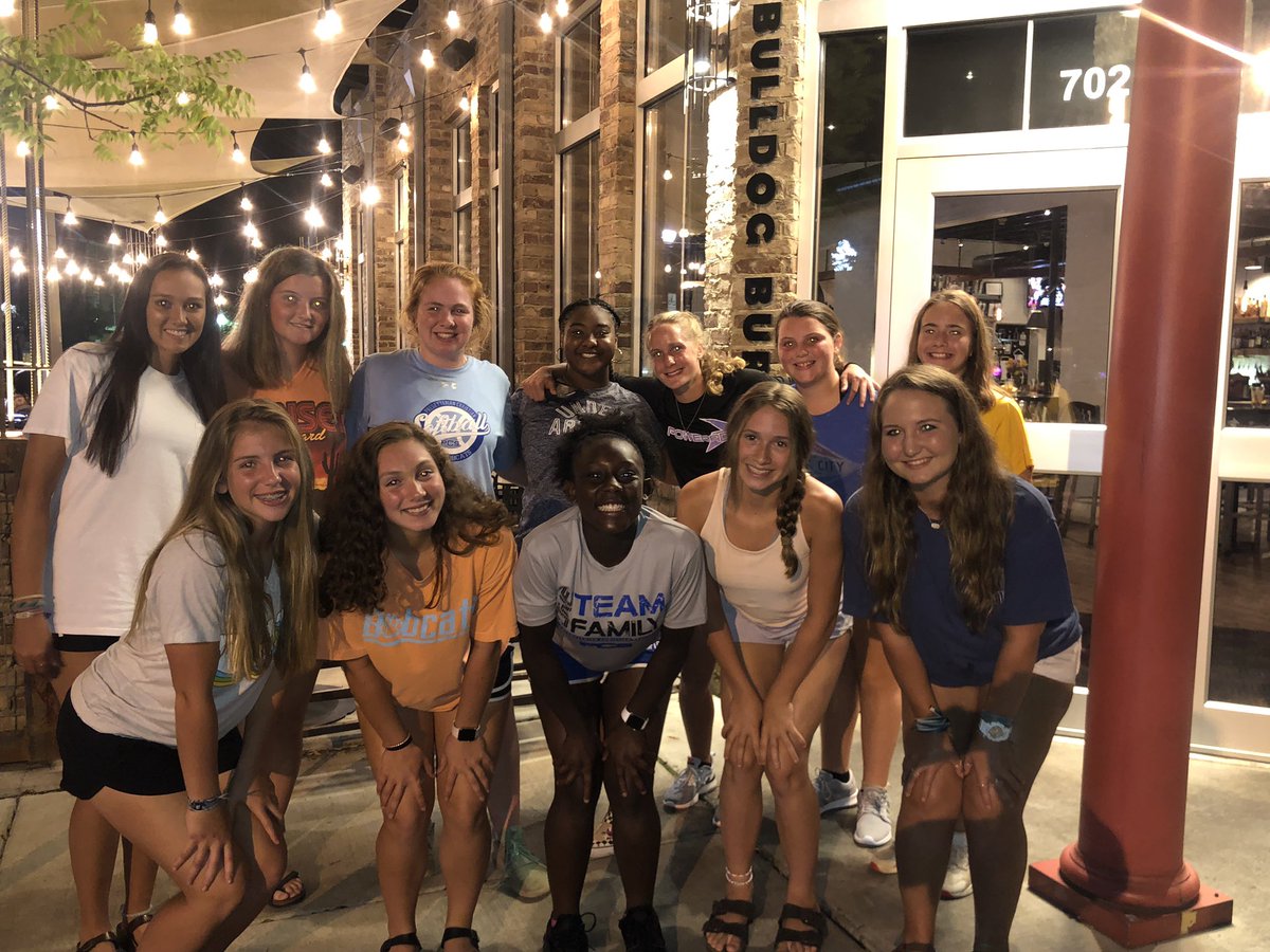 PCSSoftball1's tweet photo. Lady Bobcats fell to @HAPatsSoftball yesterday but went and took over Starkville for a night of bonding.. Burgers, escape room and shakes!! https://t.co/9c5EfaRD5T