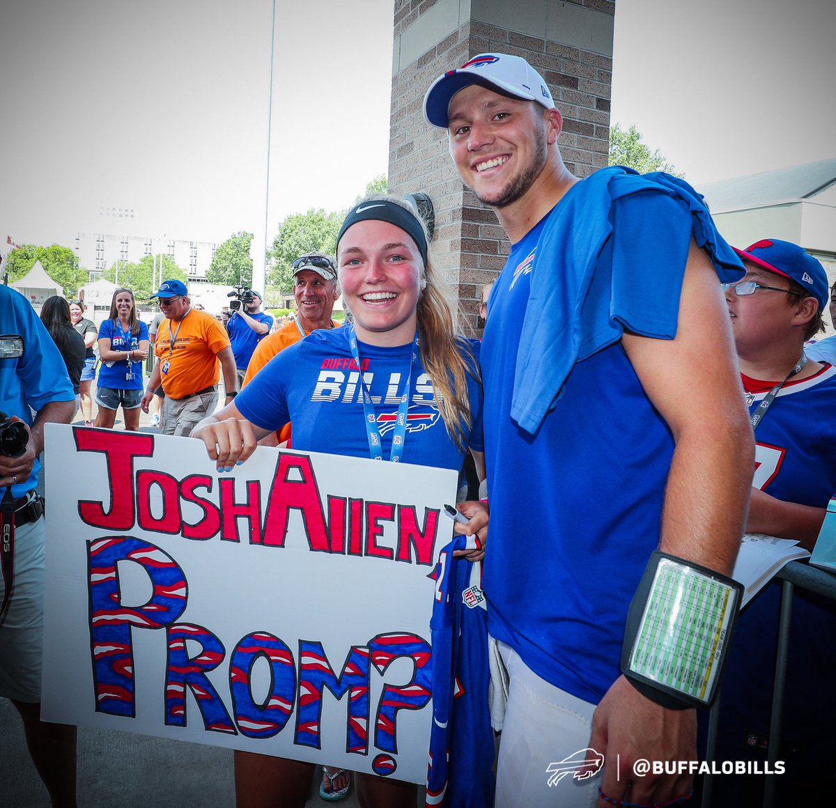 BuffaloBills's tweet image. Prom, @JoshAllenQB?! 😅

#BillsMafia | #BillsCamp