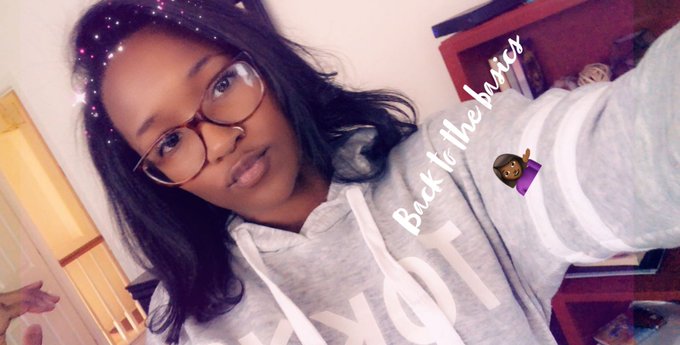 Watch your fav aquarius ♒️'s leaked NSFW photo on TwXstars