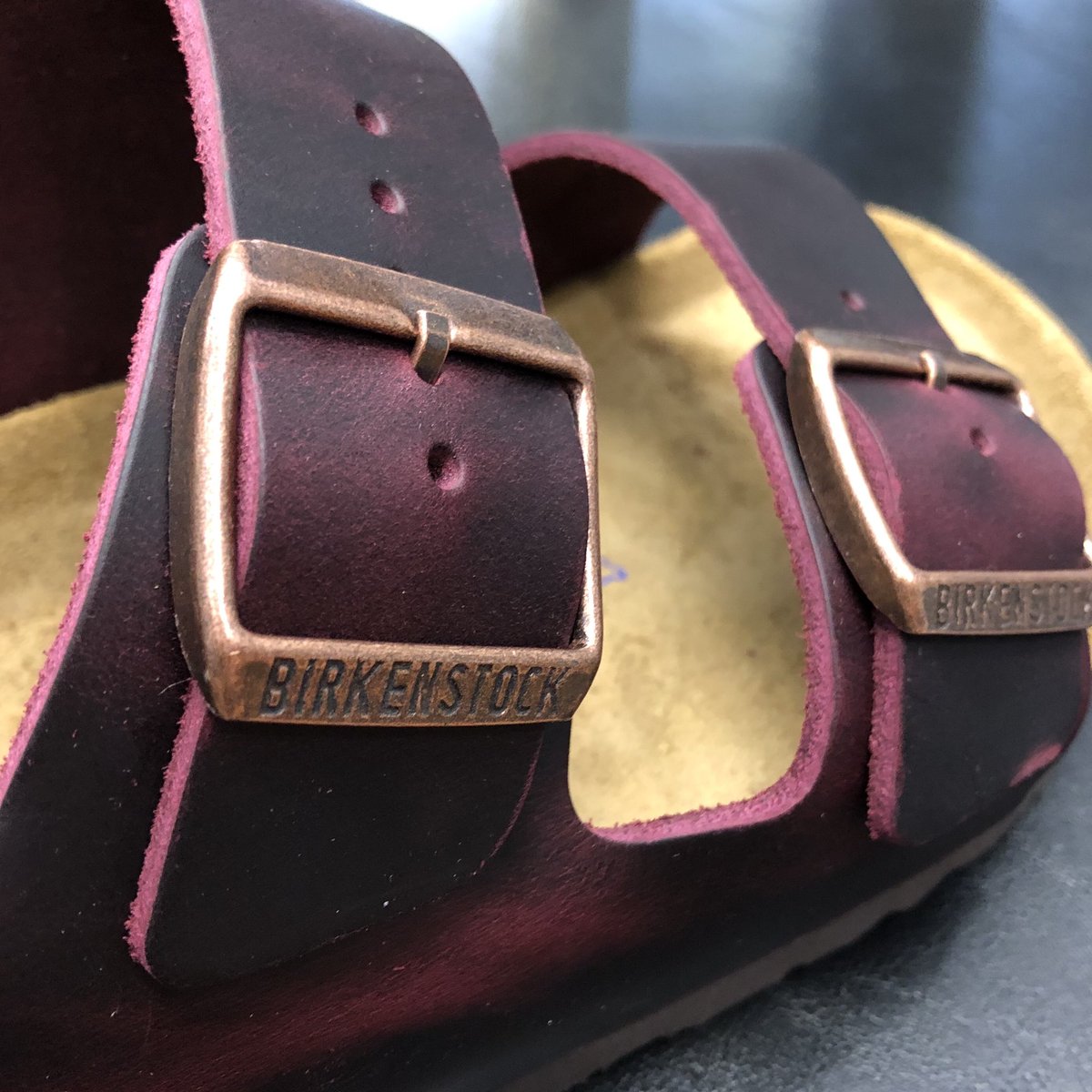 birkenstock arizona oiled leather zinfandel