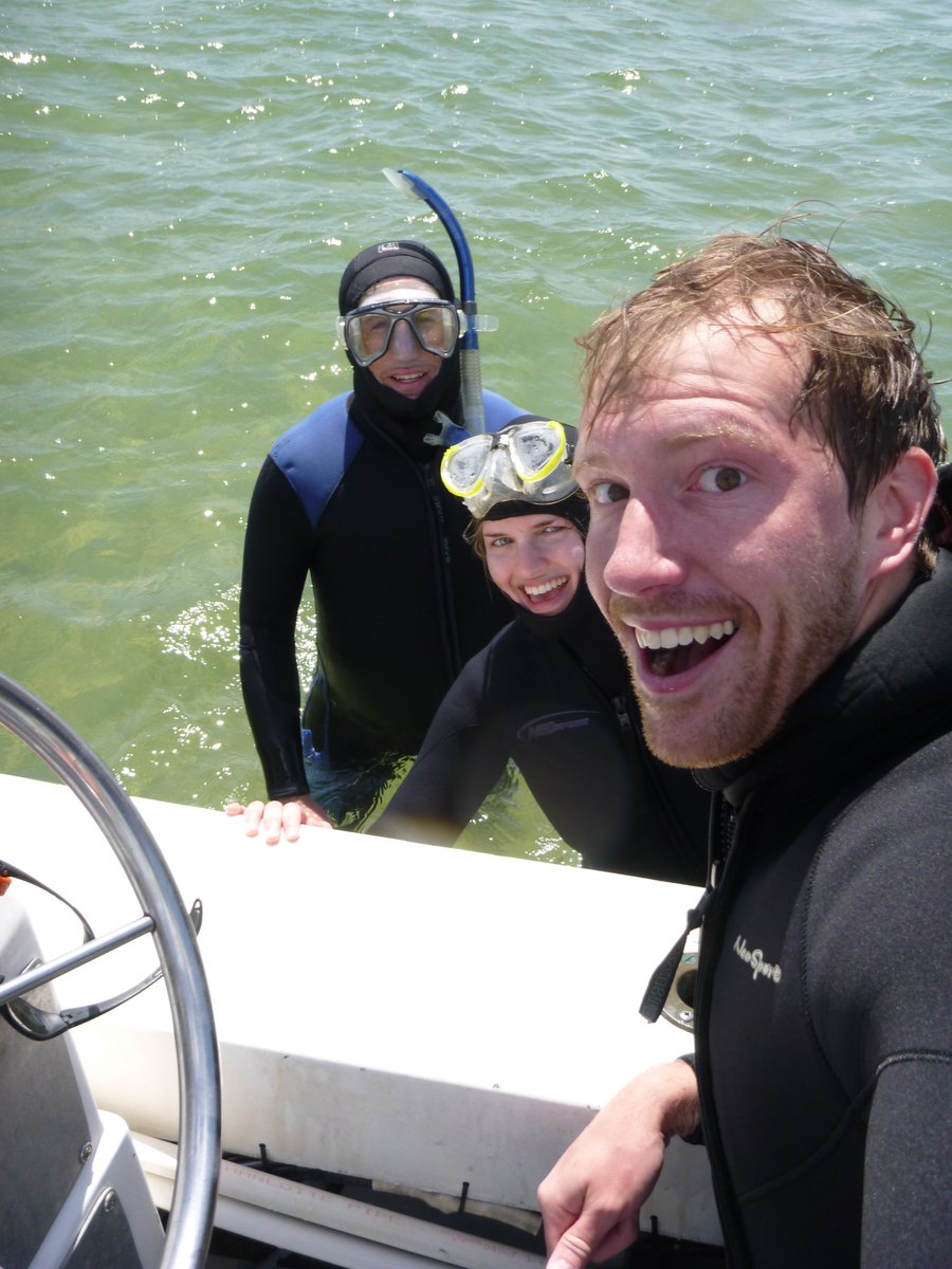 LabSav's tweet image. After 7 years and 2 degrees, our very own Dr. @AJJohnson1607 is heading to @vanderbiltlaw! We&apos;re sad to see him go, but can&apos;t wait to see what he&apos;ll do next. We know his future is bright! #seagrass @VIMS_News