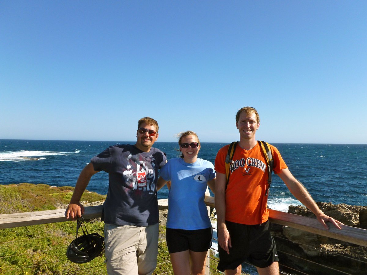 LabSav's tweet image. After 7 years and 2 degrees, our very own Dr. @AJJohnson1607 is heading to @vanderbiltlaw! We&apos;re sad to see him go, but can&apos;t wait to see what he&apos;ll do next. We know his future is bright! #seagrass @VIMS_News