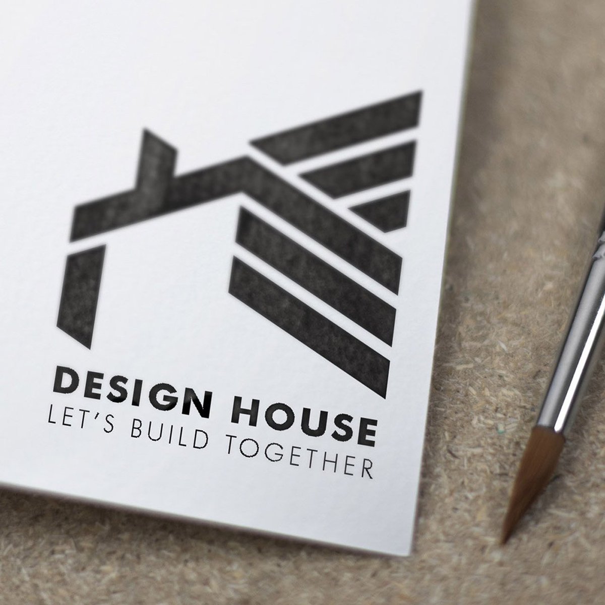 The presentation of a logo can change everything 📝