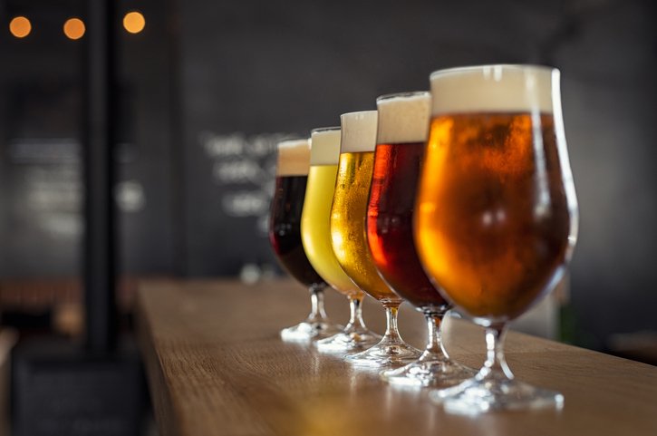 wallerassoc's tweet photo. Did you know that craft brewing created more than 500,000 jobs and contributed $76.2 billion to the economy in 2017 alone? Read more about the fascinating impact of craft brewing on the economy here.  https://t.co/oSbn1R4xj4 https://t.co/o2HF4qxGMl