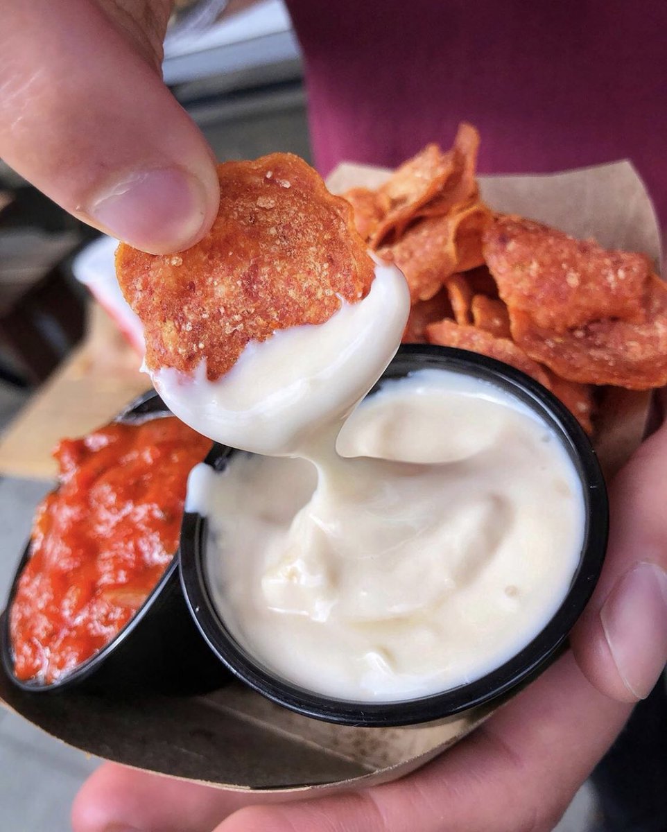 Elbows Mac n Cheese tweet media