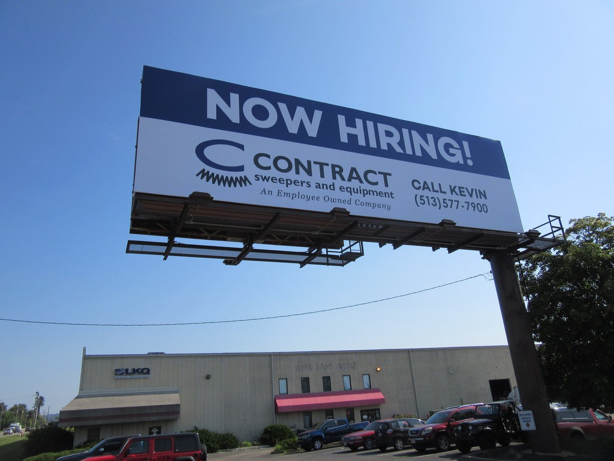 ContractSweeper's tweet image. If you are in the Cincinnati area look for our billboard! If not, you can still give us a call! We are hiring at our Cincinnati, Columbus and Dayton locations!

#ContractSweepers #StreetSweeping #Hiring #GetHired #ParkinglotSweeping #GarageSweeping