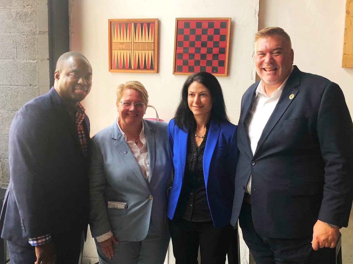 HRC attends DNC community breakfast event in Detroit.