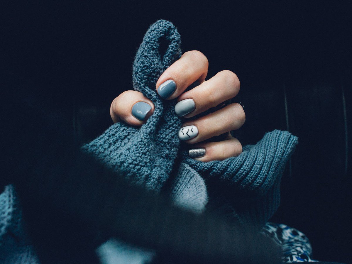 NailsExpressUSA's tweet photo. 50 shades of grey… 45 seconds to dry.

#nailsexpress #sunmini #beauty #cosmetics #beautyproducts #makeupaddict #skincare #instabeauty #makeupjunkie #motd #makeuplovers #glam #lipstick #lashes #nails #manicure #pedicure #manipedi #stylish #gelnails https://t.co/gaLUSdMEhS
