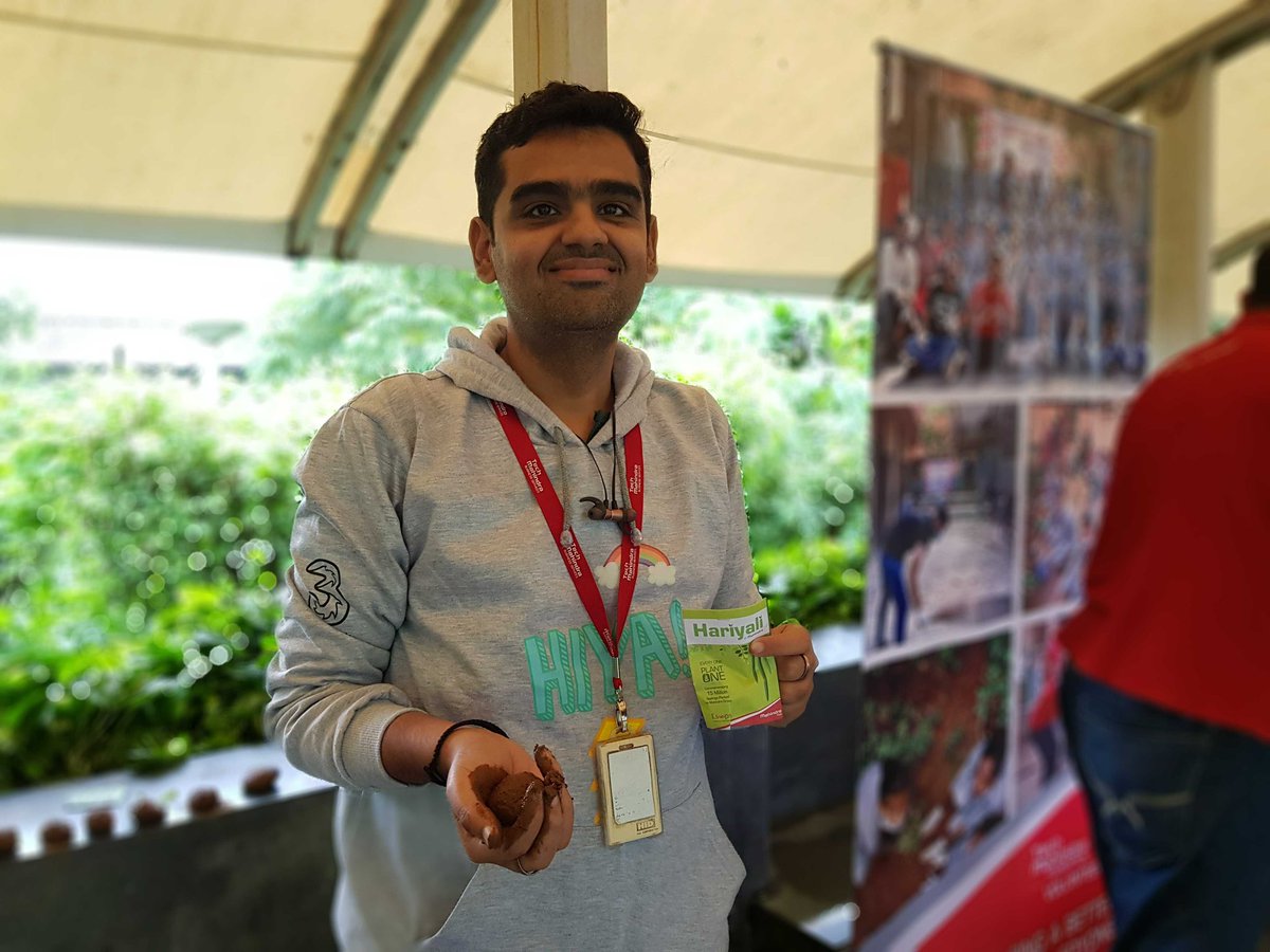 katyalnikhil's tweet photo. Soiling hands at the Go Green activity at work.
A great initiative by Tech Mahindra Business Services & Tech Mahindra Foundation. Preparing seed bombs with friends at work.
@tech_mahindra @techmahindracsr
#LoveToBeTechMBS #TechMahindra #TechMBS #greatworkplace #GoGreen #SeedBombs https://t.co/kkwLqDYDY4