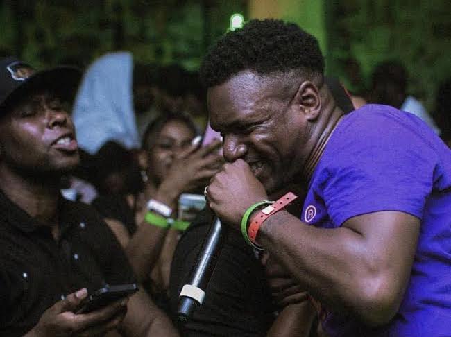 TheVoiceNews's tweet photo. This week in @MrPlay's column 'What's The Play': @WrayAndNephewUK residency with @JoeGrindSN1, @AshleyWalters82, @officialpeckhamraver, @AfroboxLIVE and a quick Q+A with up and coming artist @DonsoPedro: https://t.co/zLjq0lGtLC https://t.co/2N0vqkJ180
