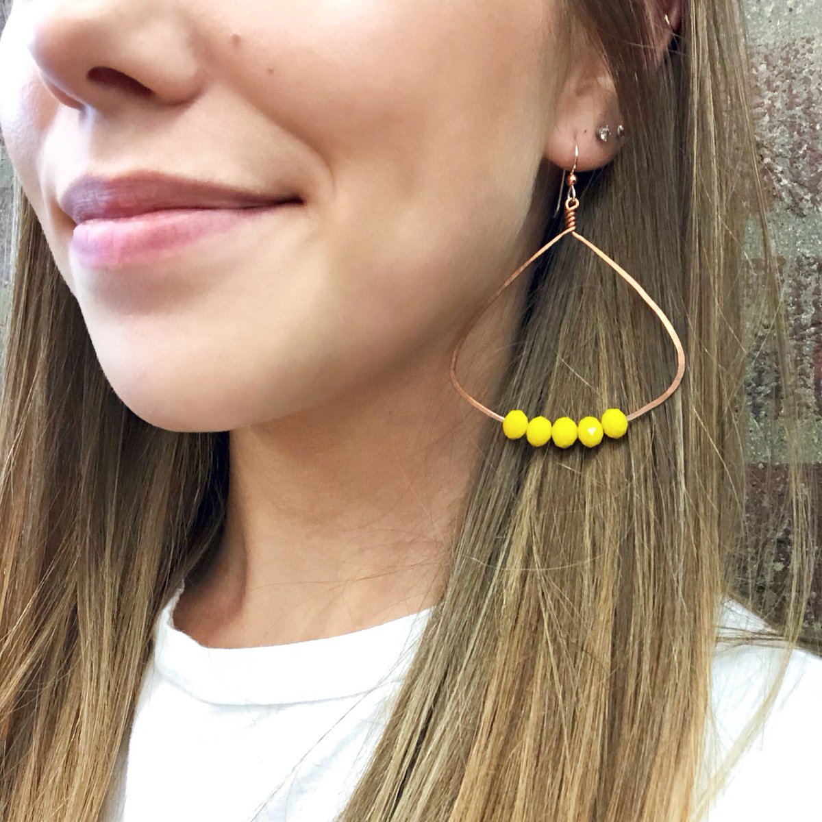 solesistersmt's tweet photo. It’s your LAST DAY to shop Goldust Jewelry at -sole sisters-
💕🍋

#monthlyfeaturedartist #july #solesistersmtstyle https://t.co/jq5CyRPepy