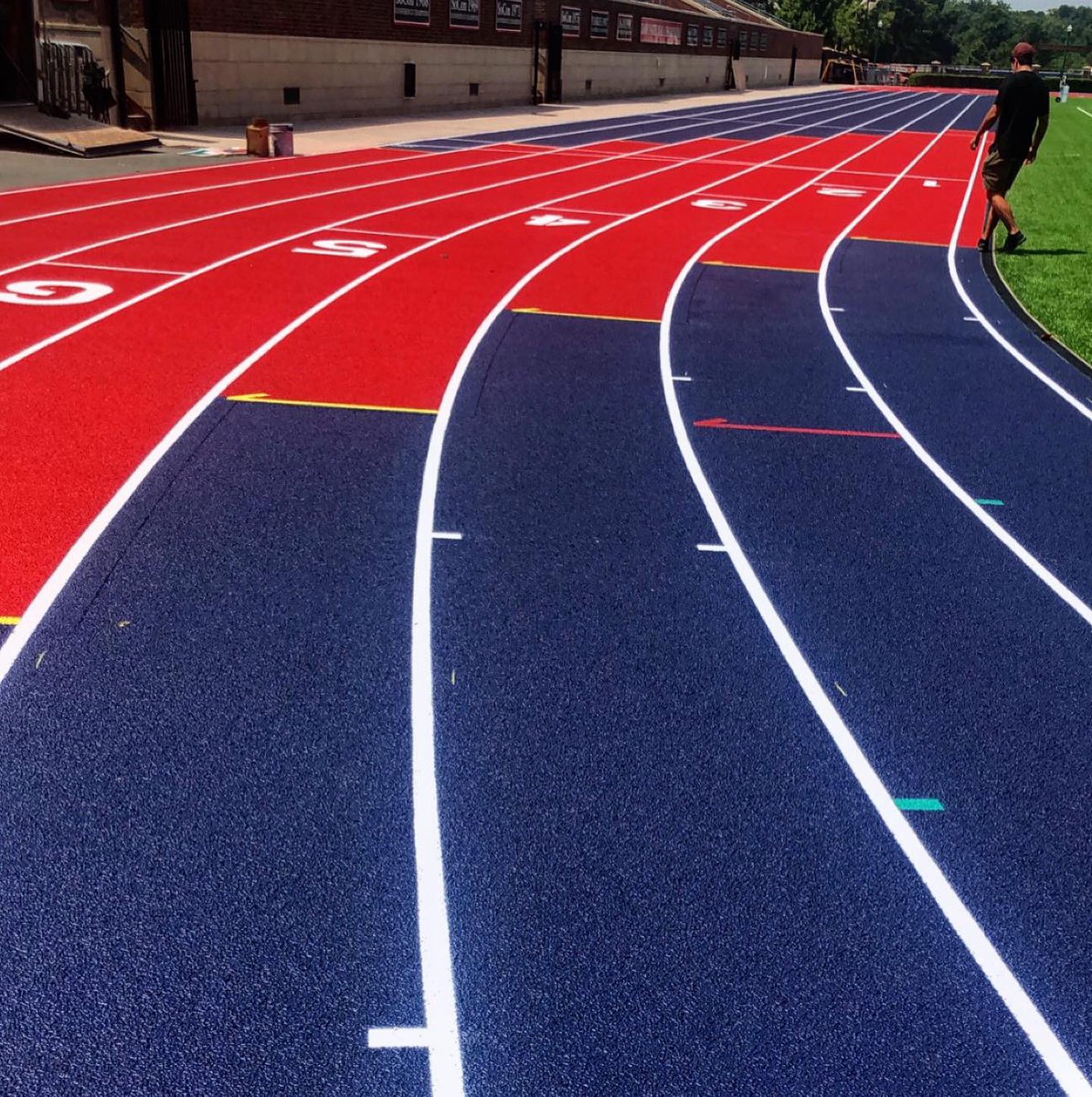 RichmondXCTF's tweet image. Is the Fred Hardy Track the prettiest you have ever seen? Thanks to @BeynonSports for their efforts! #trackandfield #makingfastlookgood #spidersxctf #rva #runRVA #goSpiders
