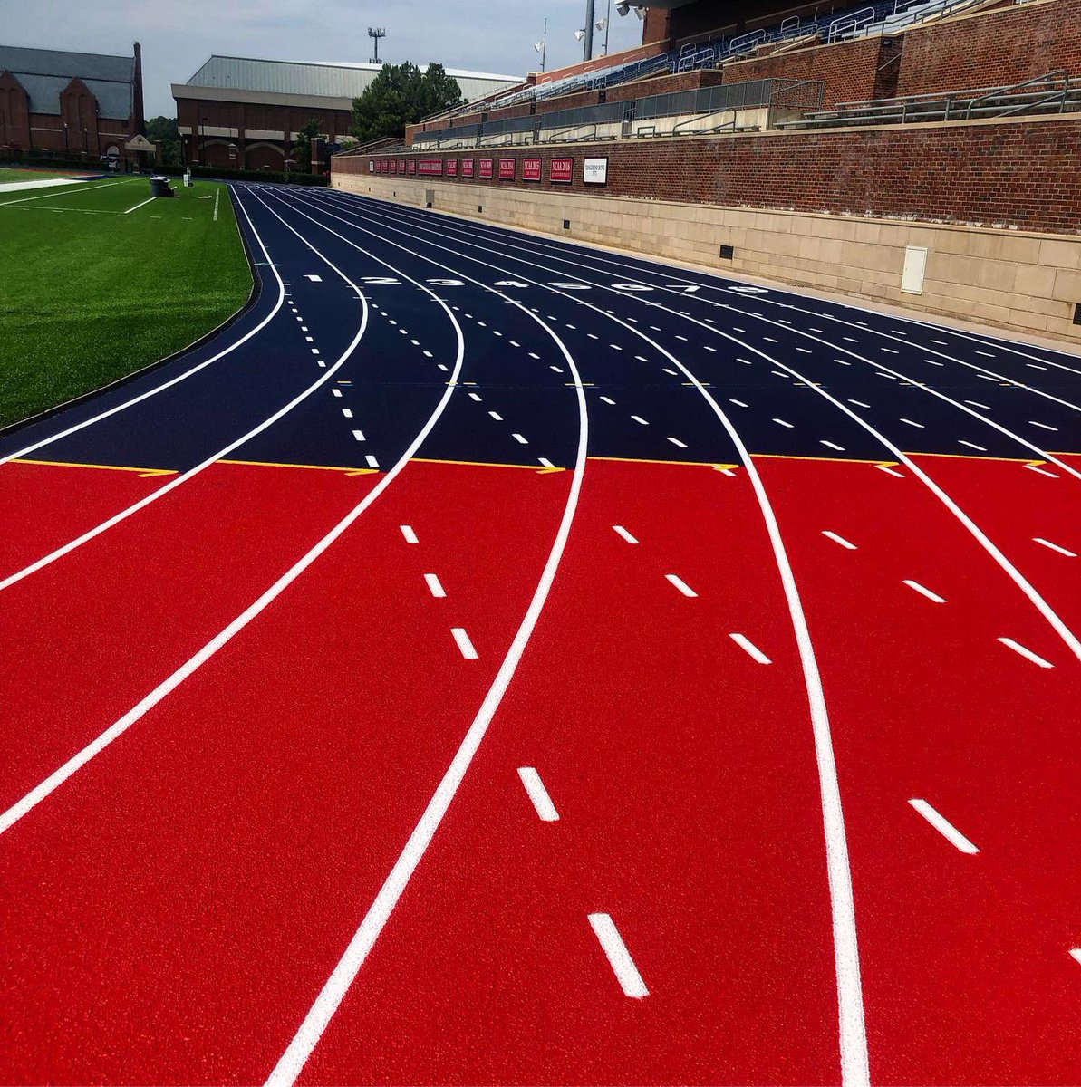 RichmondXCTF's tweet image. Is the Fred Hardy Track the prettiest you have ever seen? Thanks to @BeynonSports for their efforts! #trackandfield #makingfastlookgood #spidersxctf #rva #runRVA #goSpiders