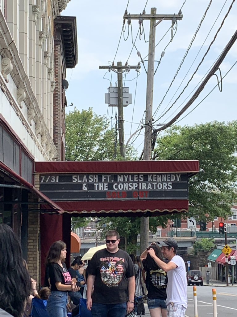 PORT CHESTER! Are you ready to rock n fuckin roll? #SoldOut