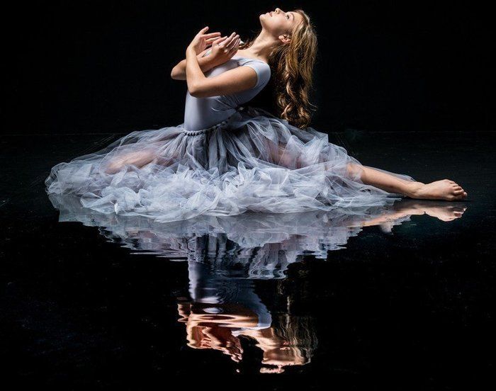 The Stage tweet media