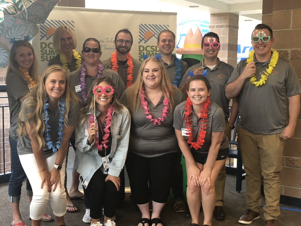 mlnansen's tweet image. Pondo teachers getting ready to rock the school year. @phsmustangs #DCSDSUMMIT