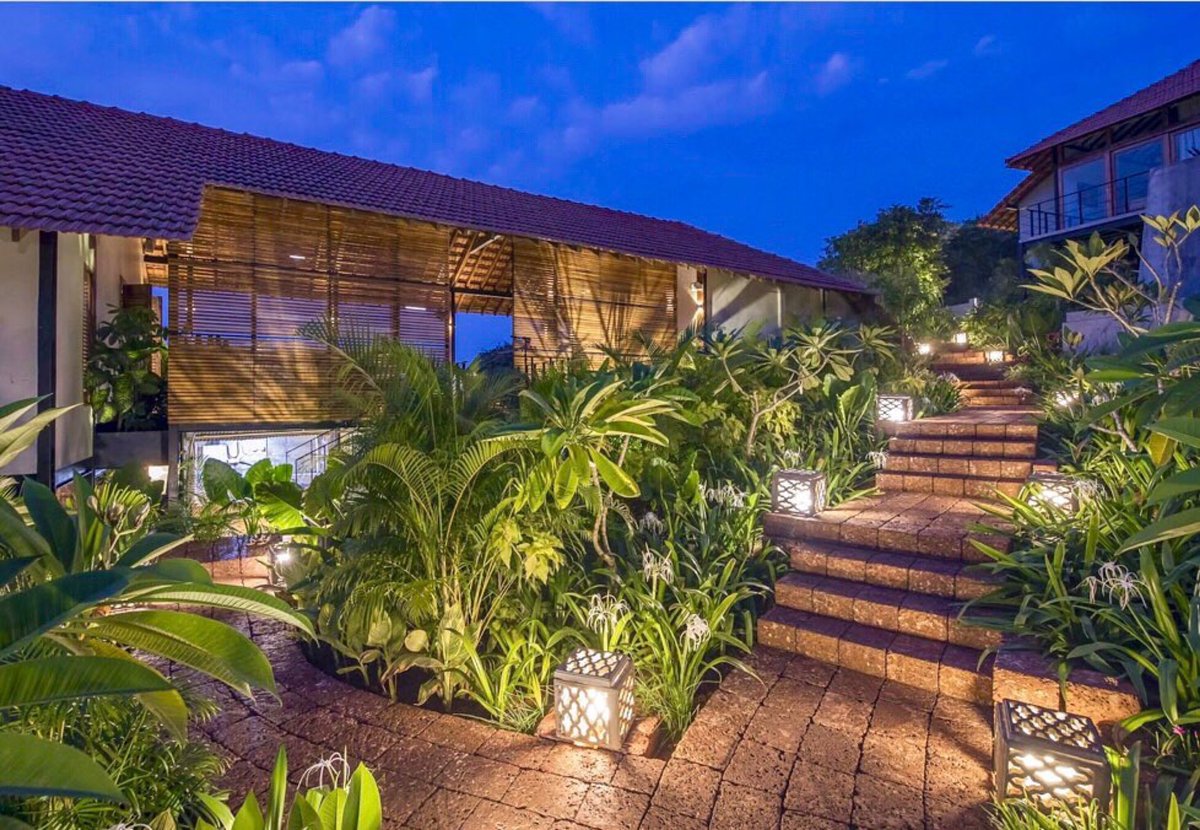 Our award winning architecture follows the long tradition of open pavilions that are the essence of building in this part of the world, revealing a deep sensitivity to the tropical climate and landscape.
#outdoorliving