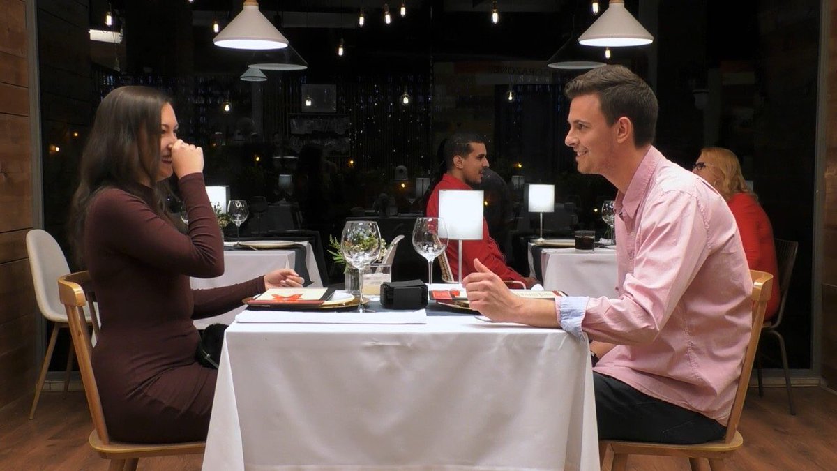 firstdates_tv tweet picture