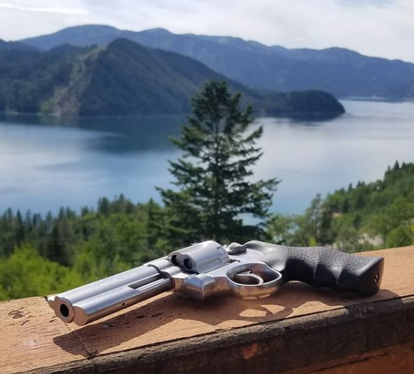 BluCoreShooting tweet media