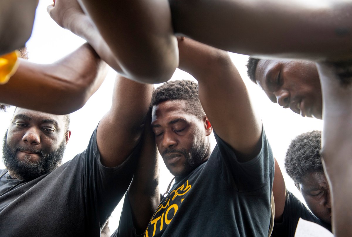 StephChambers76's tweet photo. A passing rain shower doesn't stop Imani Christian Academy football players as they practice on Tuesday, July 30, 2019, at Hunter Park in Wilkinsburg. (Steph Chambers/Post-Gazette) https://t.co/k1pYH10k30