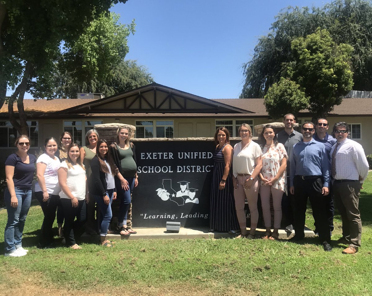 MelanieStringe4's tweet photo. 14 new INNOVATIVE teachers joining our Exeter Team! #Championsforkids #ExeterUSDLearning #ExeterEdTech https://t.co/y2vRKnqZza