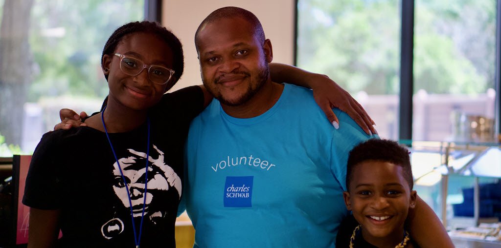 SchwabJobs's tweet image. Schwab Parents Network is an employee resource group that is an "Example of how employees are working together to look out for each other." – Annie, National Co-Chair. Check out some of the pictures from their recent event Take Your Kid to Work Day! #SchwabLife