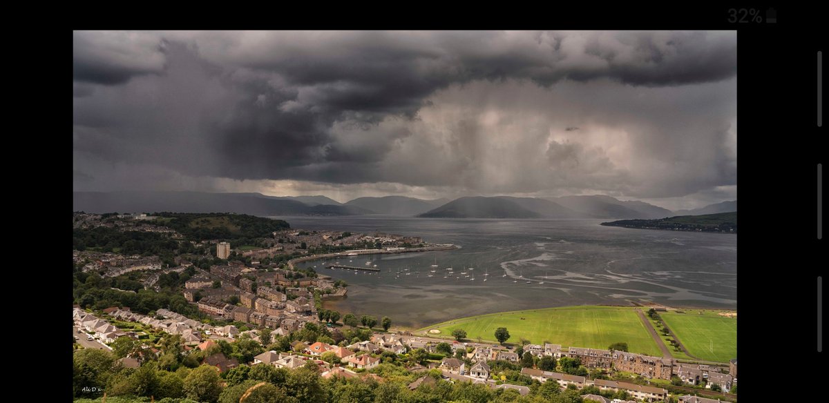 MartinFindlay3's tweet image. My home town Greenock Scotland now that's a view the only view I get in england is the neighbours house
