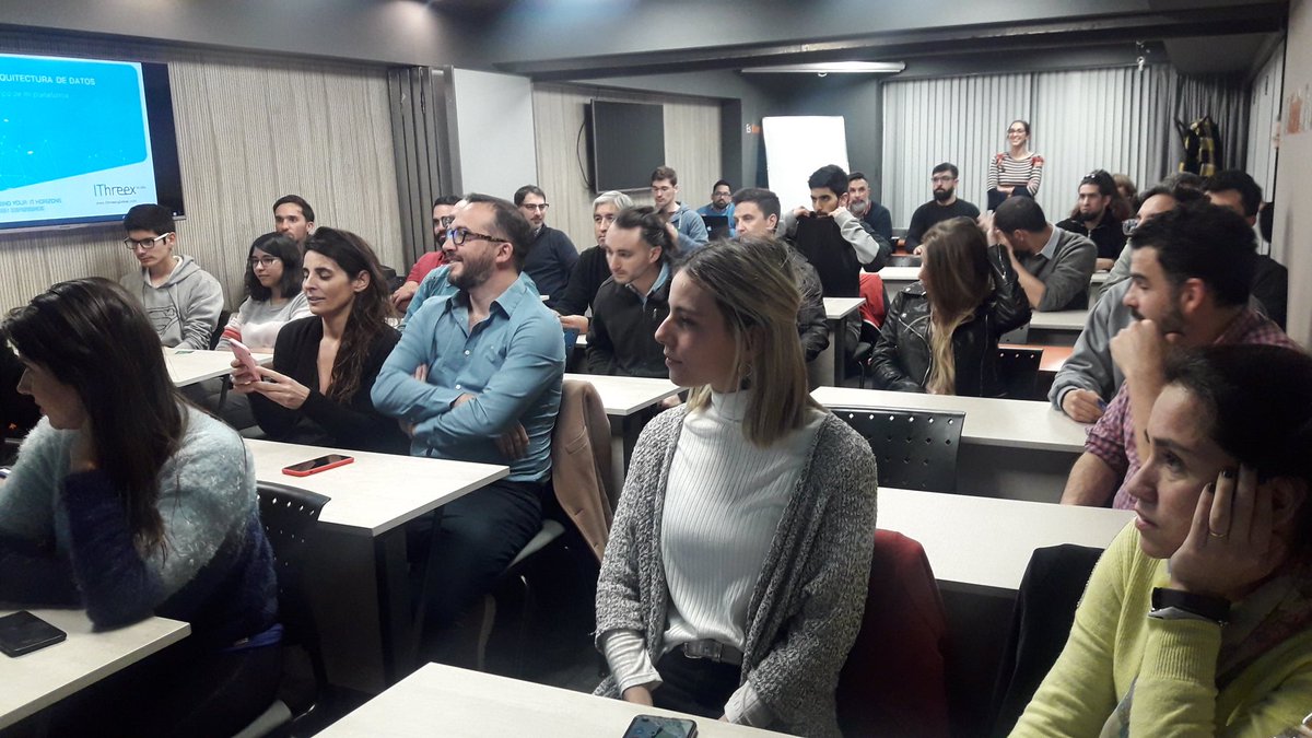 Nuestro CEO Darío Yvanoff brindó la primer charla de #TechTalks for Startups y #Networking de #ClusterIncuba <a href="/ClusterCba/">Córdoba Cluster</a>

📌 Tips sobre #ArquitecturaDedatos para el prototipo de mi plataforma.

#CapacitacionIthreex
