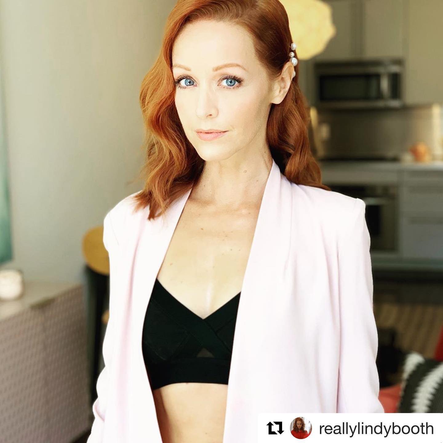 The Lindy Booth Club (@LindyBoothClub) / X