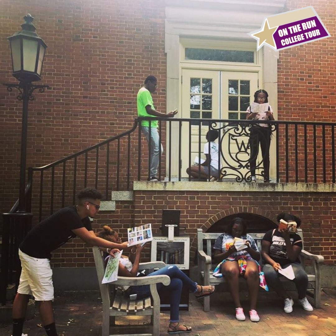 TheMJFoundation's tweet photo. Serving the youth takes a consistent effort and we are proud to go above and beyond with our #ProjectREWARDS partner, @CollegeTrackNO. With our #OnTheRunCollegeTour, we take dozens of scholars to Colleges to make an educated decision on where to continue their schooling. #TMJF https://t.co/tPUzwPWKbE