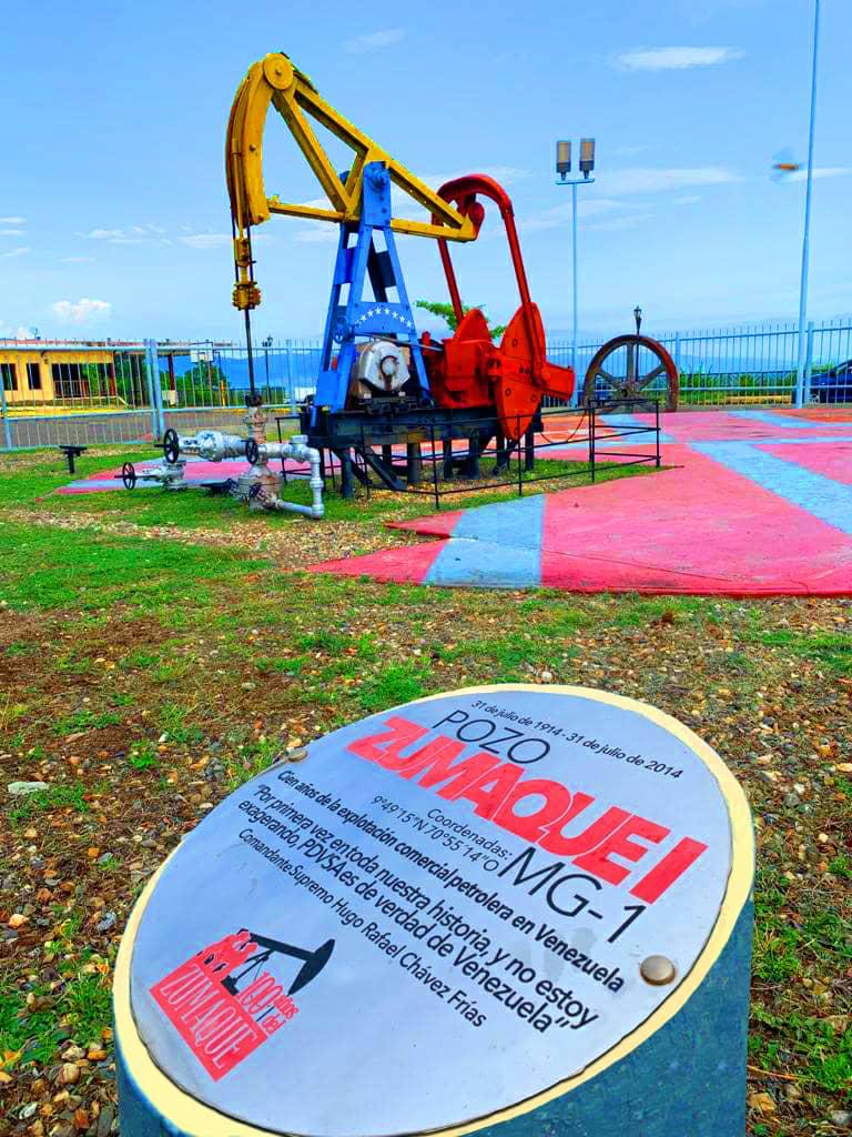 Junto la Clase Obrera Petrolera, celebramos 105 años de Zumaque I, el primer pozo que inició la explotación petrolera formal en Venezuela. En esta fecha histórica reiteramos el compromiso de defender los recursos naturales de la Patria de Bolívar y Chávez ¡Nosotros Venceremos!