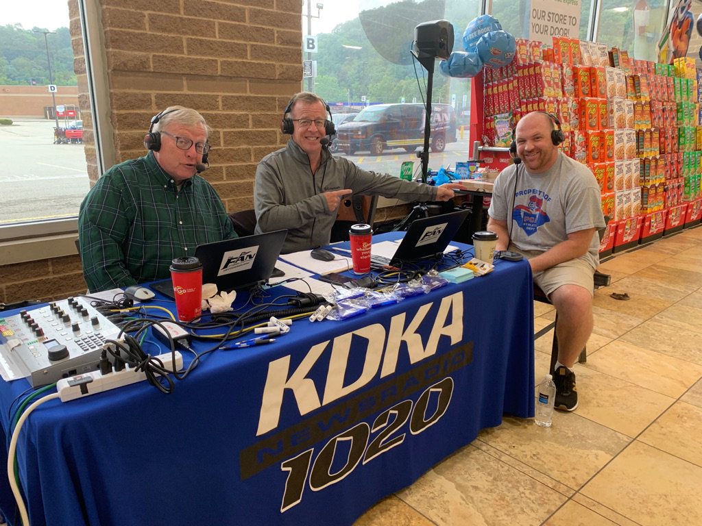 DavisPPSPCA's tweet photo. I want to thank @kdkalarry and @kdkashumway for having me on their 1020 KDKA radio show to talk about the importance of The @EduPartnership to teachers and students. Thankfully, they threw me a few softballs. @PPSnews @pghclassical @gianteagle https://t.co/byEpZRJf5A