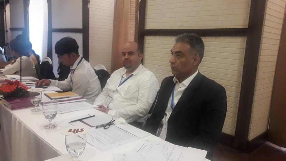 EPA_YEMEN's tweet photo. كوادر الهيئة العامة لحماية البيئة اليوم أثناء فعاليات الورشة التدريبية الخاصة بتدريب مفاوضين جدد لاتفاقية التغير المناخي بالنيبال 
تمنياتنا لكم بالتوفيق https://t.co/zjMoCt81sX