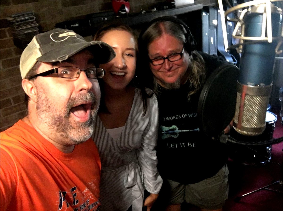 Ascend Music & Media (@ascendmm) on Twitter photo Ava Davis singing a future Hookline Christmas classic in the studio today with <a href="/coreyleebarker/">coreyleebarker</a> and @norrisong!
#AscendMusicAndMedia #HooklinePublishing #CoreyLeeBarker #AvaDavis #DavisNorris Ava Davis singing a future Hookline Christmas classic in the studio today with <a href="/coreyleebarker/">coreyleebarker</a> and @norrisong!
#AscendMusicAndMedia #HooklinePublishing #CoreyLeeBarker #AvaDavis #DavisNorris