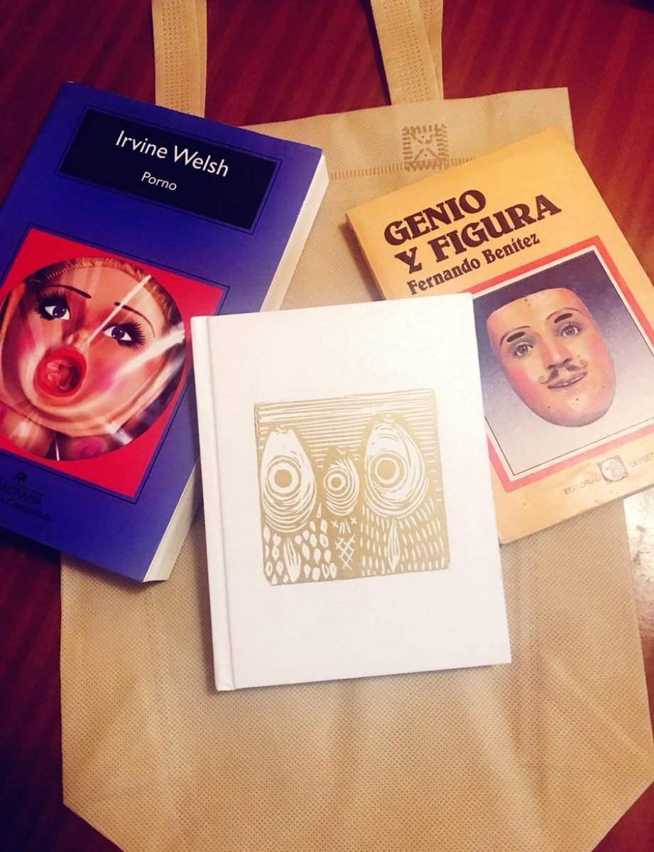 GalloLibreria's tweet image. #FelizMiercoles #LujosDeQuincena
#Porno #IrvineWelsh Firmado.
Libreta artesanal.
#GenioYFigura #FernandoBenítez