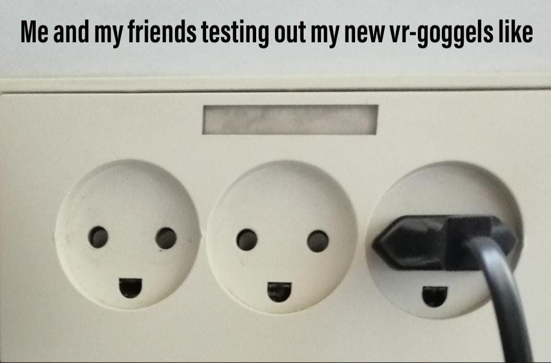 EA1mq7yXsAAZbBS?format=jpg&name=medium