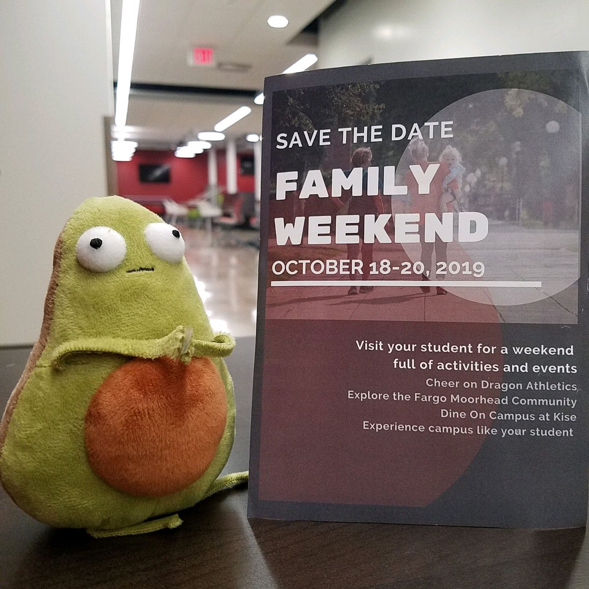 MSUMStudentLife's tweet photo. An important message from @TheRealGuacardo : Pretty please save the date for Family Weekend at @MSUMoorhead Oct. 18-20! We want to welcome our #DragonFamily to campus for a weekend of fun. 

P.S. @Danikoco AKA Guacardo's creator/parent, you're totally invited!
#NationalAvocadoDay https://t.co/IS59UvXvUJ