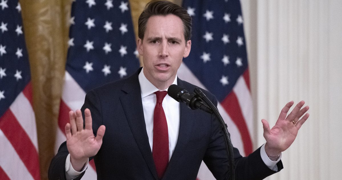 Chris_1791's tweet image. Josh Hawley: What Has Technology Done for Us Lately? dlvr.it/R9RXlM #Technology #Technologypolicy via @reason