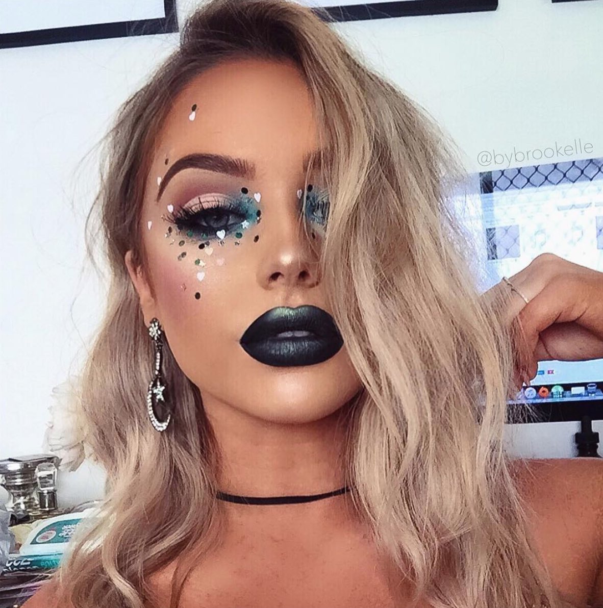 The Space Makeup Trend Taking Over Instagram