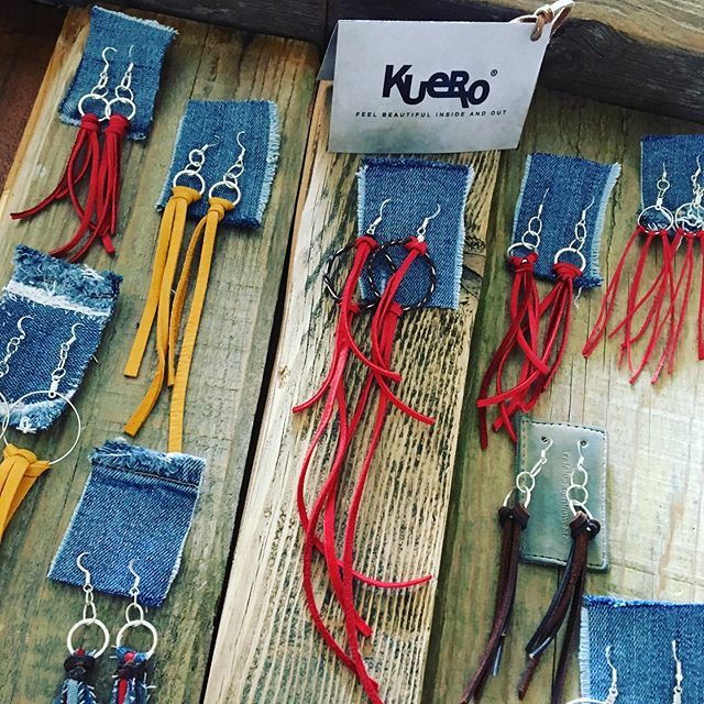 kuero's tweet photo. @fort_makers_market August 5th, 10:00 - 3:30pm #designer #local #madeinbc #shopwithpurpose #fortlangley @kueronicaragua @kuerobyalexandra #leather #repurposed #beautifulinsideandout #transforminglives #change #canada #nicaragua🇳🇮 https://t.co/Lf9Jiq6I5o https://t.co/zlBdnU7xm8