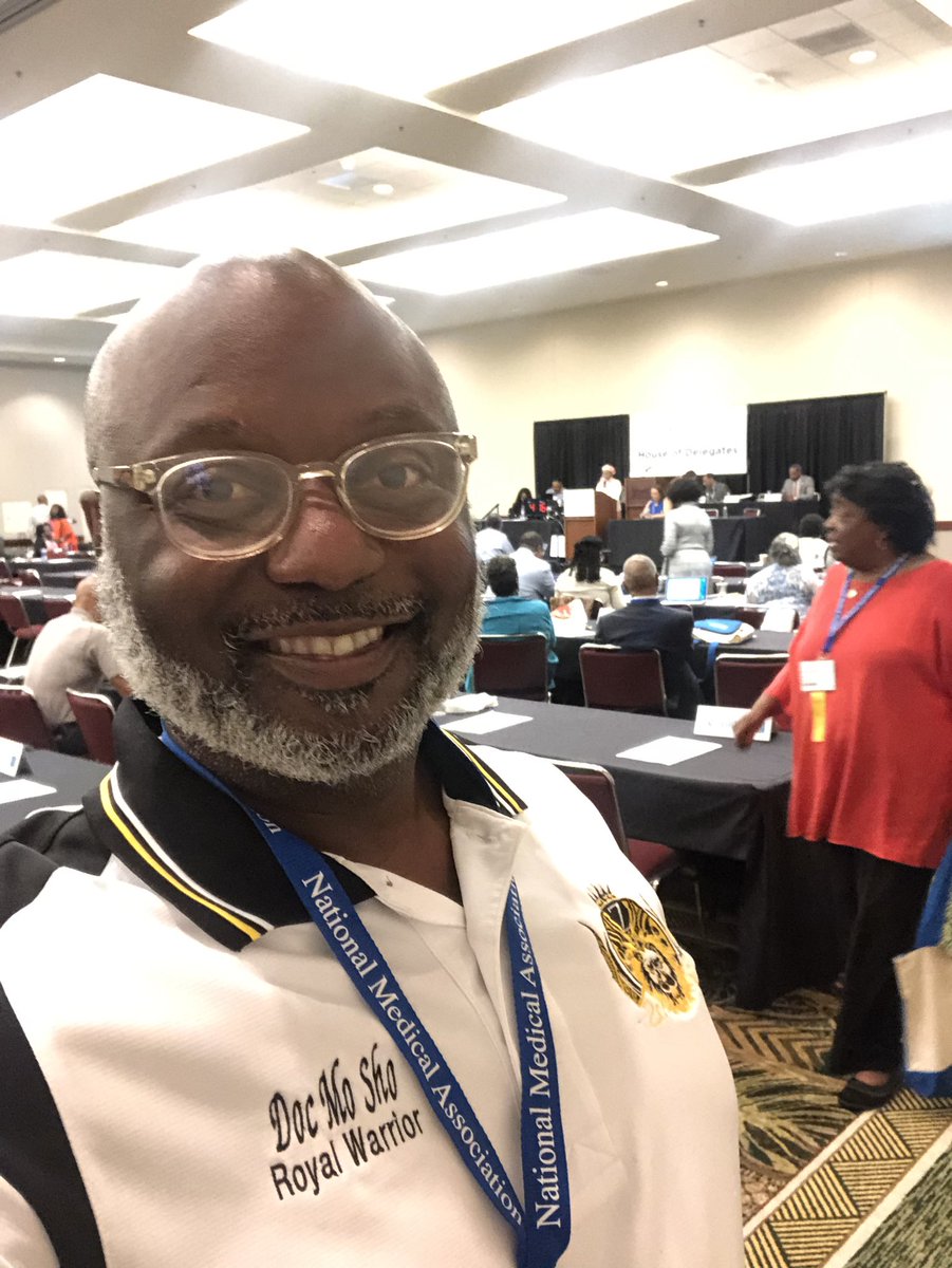 docmosho's tweet photo. In the service of medicine!  Proud delegate from Region V and the State of Louisiana to the @NationalMedAssn House of Delegates.  Proud to have dealt with legislation, elected officers and fellowshipped! 

#NMA2019HNL #Leadership #BlackMenInMedicine #DocMoSho #TillNextYear https://t.co/xGN59evu2s