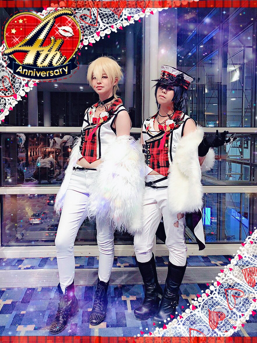 Uzivatel Ank Bajifuyutora Na Twitteru アイ チュウ4周年おめでとう アメリカのotakonで頑張って作った衣装デビューしました アイチュウ コスプレ 夜鶴黒羽 An 麗朔空 Nicosaru25 アイチュウ4周年 Ichucosplay 夜鶴黒羽 麗朔空 T