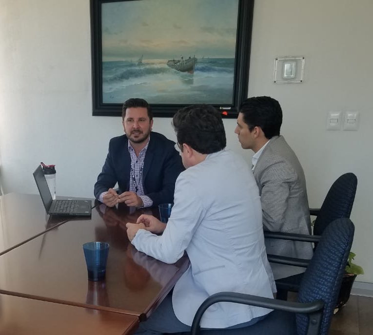 davidptp07's tweet image. Visitaron nuestras instalaciones de @AduanasMx #Ensenada para presentación y recorrido por el recinto portuario, @felipeledezma y @PacoPalaniR, Presidente y Subsecretario del Sindicato Nacional de Infraestructura #SNI en #BajaCalifornia, quienes constataron potencial del Puerto.