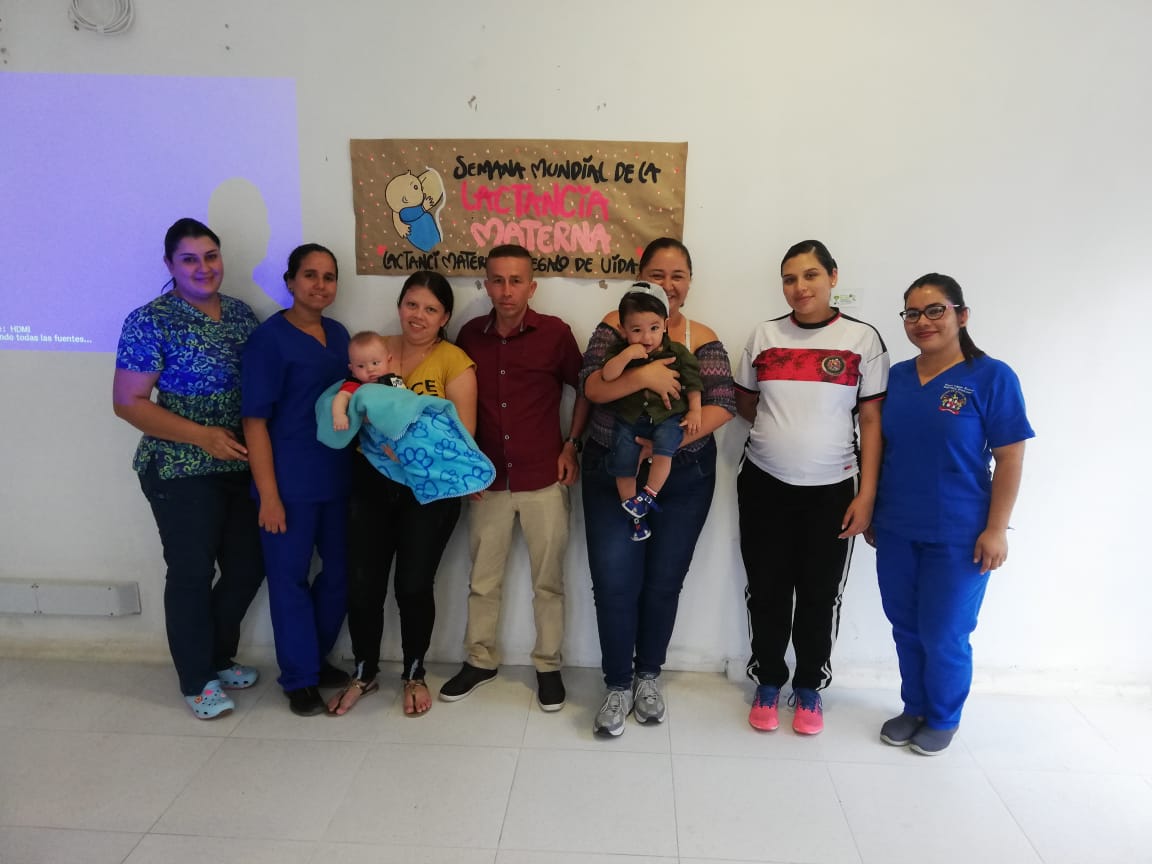 Ejercito_Disan's tweet photo. ESM del #Baspc27 en #Mocoa, se une a la semana de la #LactanciaMaterna #UnRegaloDeVida. Sensibilizamos a nuestras gestantes y madres sobre la importancia del amamantamiento exclusivo y complementario hasta los 2 años. Somos #HéroesAsistiendoHéroes #SaludPrimeraLey https://t.co/KTpvby6x04
